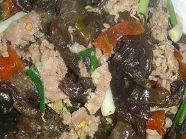 木耳燒羊肉 木耳燒羊肉