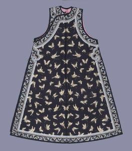 石青色緞平金百蝶大襟夾大坎肩 石青色緞平金百蝶大襟夾大坎肩