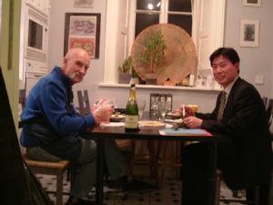 劉驚鐸在Peterlan教授家做西餐