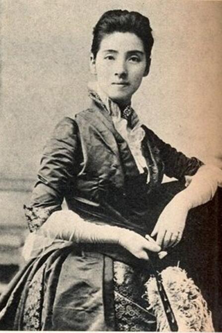 日本明治末期有種很流行的髮型,它的名字與來歷卻少人知曉