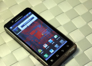 摩托羅拉 XT875(Droid Bionic) 摩托羅拉 XT875(Droid Bionic)
