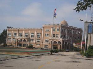 營口市高級中學 營口市高級中學