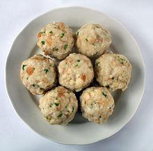 馬鈴薯丸子(Semmelknödel).