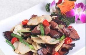 小炒臘芋頭