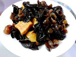 海參燒黑木耳 海參燒黑木耳