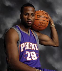 阿蘭杜&middot;塔克