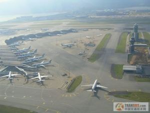 香港赤邋角國際機場跑道