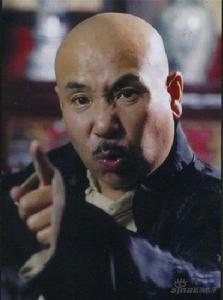 李大強飾演賀光頭