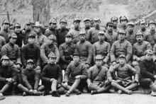 到達陝北的紅2方面軍一部合影