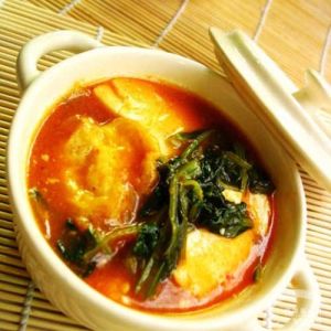 香辣白菜豆腐煲 香辣白菜豆腐煲