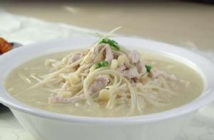 金針菇肉絲湯 金針菇肉絲湯
