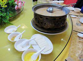 蒙古族鹹奶茶 蒙古族鹹奶茶