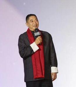 胡興國[環亞集團總裁]