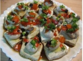 剁椒臭豆腐蒸目魚蛋 剁椒臭豆腐蒸目魚蛋