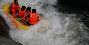 金剛台峽谷漂流 金剛台峽谷漂流