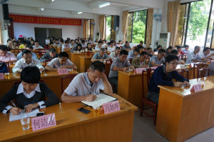 抓黨建促脫貧攻堅 抓黨建促脫貧攻堅