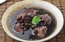 黑豆排骨湯