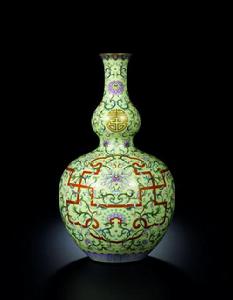 清乾隆萬壽連延圖長頸葫蘆瓶