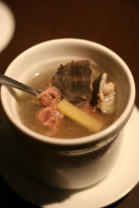 甲魚燉竹筍清湯 甲魚燉竹筍清湯