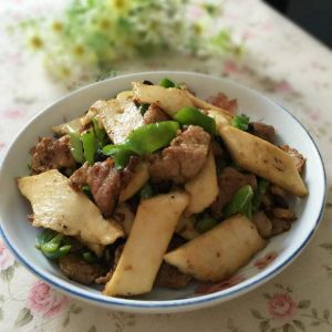 豆腐炒肉片 豆腐炒肉片