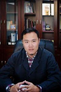 柳潔[武漢武鋼華工雷射大型裝備有限公司總經理]