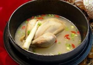 歸參雞湯 歸參雞湯