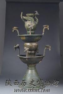 東漢綠釉陶孔雀燈 東漢綠釉陶孔雀燈