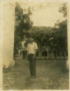 60—70年代紅衛中學正門（西樵山北麓鳳地）