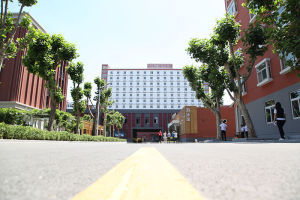 北大青鳥佳音旗艦校區