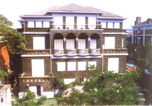 宜昌金翼旅行社