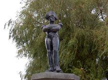 比利時人在滑鐵盧鑄造的拿破崙像