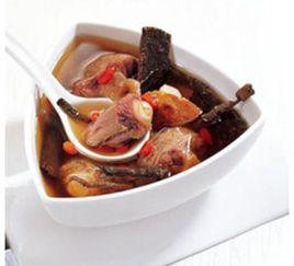 巴戟杜仲煲牛尾 巴戟杜仲煲牛尾