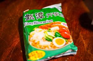 龍潭速食麵 龍潭速食麵