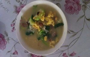 青菜香腸腐皮湯 青菜香腸腐皮湯