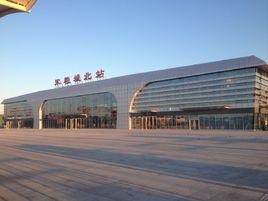 軍糧城北站