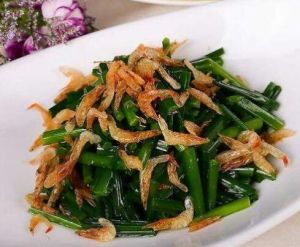 炒蝦皮韭菜 炒蝦皮韭菜