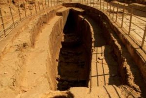 神秘的金字塔太陽船 神秘的金字塔太陽船