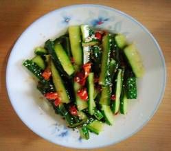 脆辣黃瓜條 脆辣黃瓜條