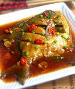 家常紅燒鯧魚 家常紅燒鯧魚