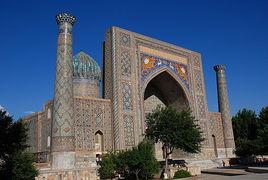 比比·哈內姆大清真寺 比比·哈內姆大清真寺