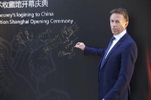 Chesney#39;s 創始人 Paul Chesney