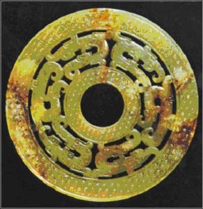 戰國龍紋玉璧 戰國龍紋玉璧