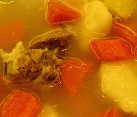 紅蘿蔔玉米瘦肉湯 紅蘿蔔玉米瘦肉湯