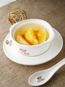 川貝燉雪梨 川貝燉雪梨