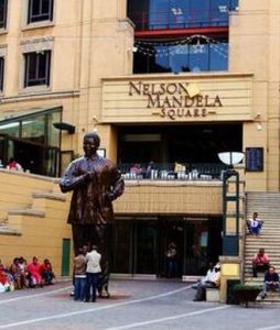 曼德拉市 曼德拉市