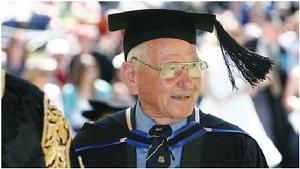 艾倫·斯圖爾特 艾倫·斯圖爾特