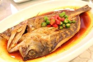 煎燉鮮鱸魚 煎燉鮮鱸魚