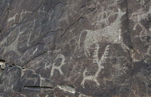 莫勒切河古岩畫 莫勒切河古岩畫
