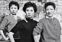左起：任燕， 于素秋， 鄔麗珠