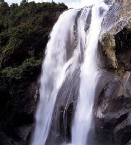 資源寶頂瀑布 資源寶頂瀑布